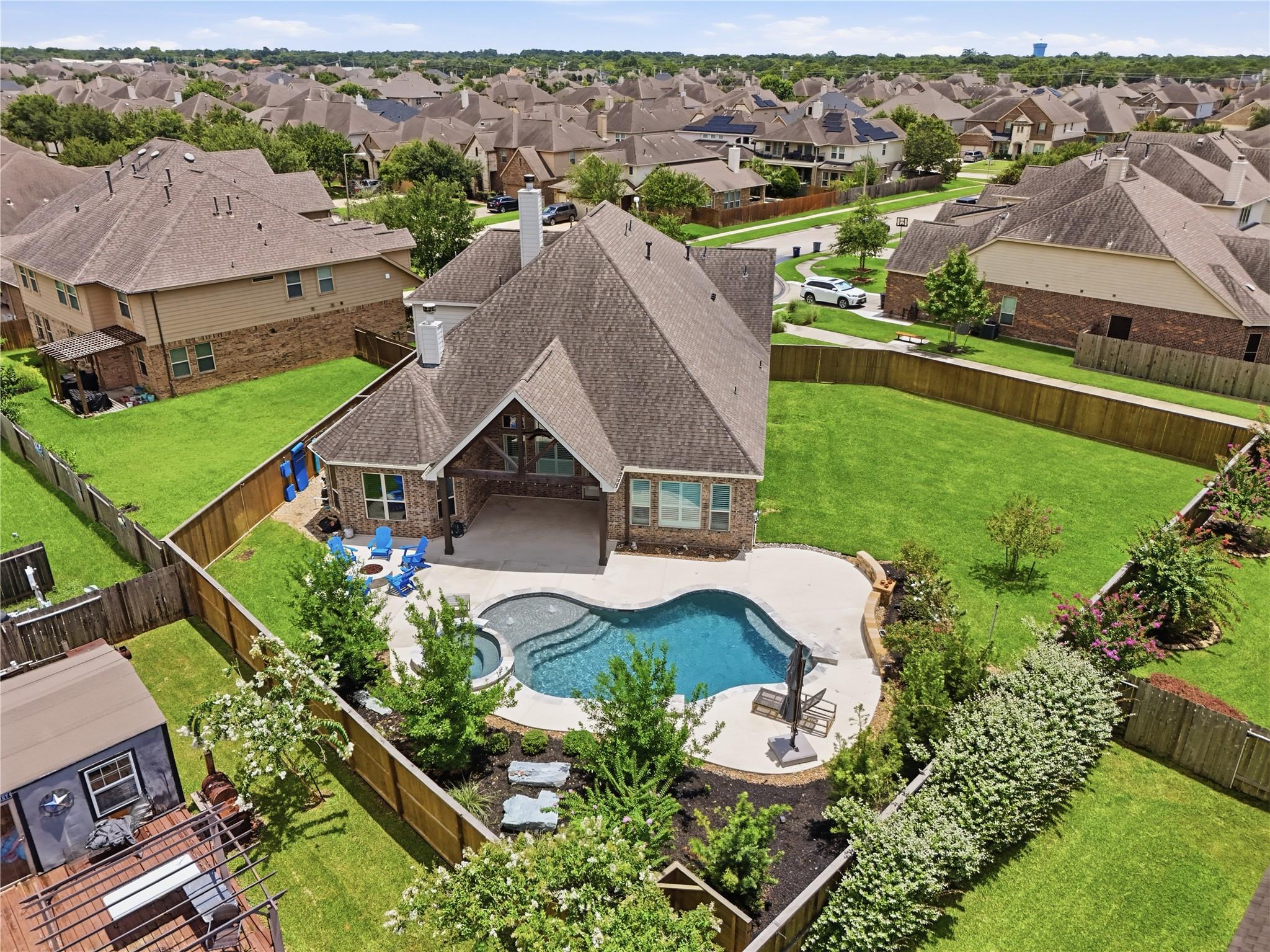 327 Westwood Drive